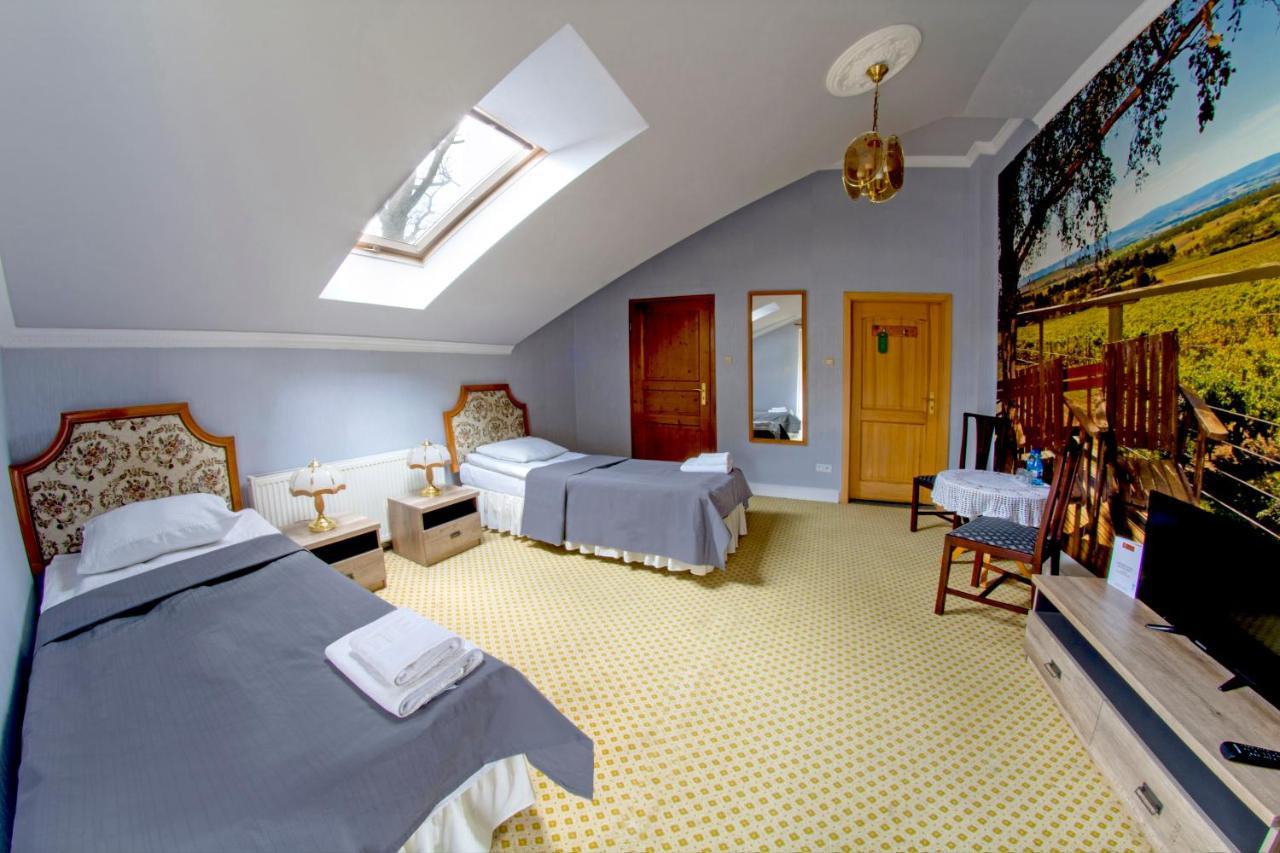 Hotel Garden Boleslawiec  Εξωτερικό φωτογραφία