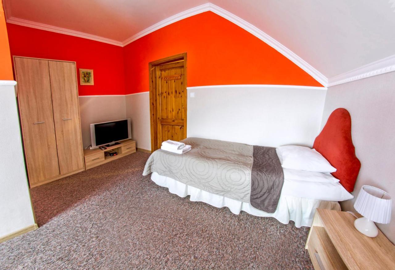 Hotel Garden Boleslawiec  Εξωτερικό φωτογραφία