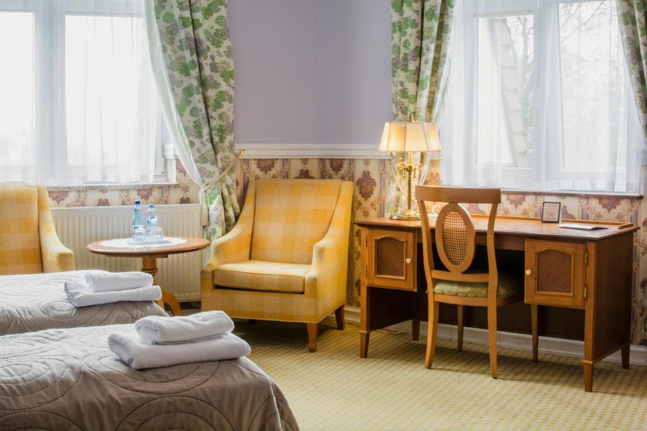 Hotel Garden Boleslawiec  Εξωτερικό φωτογραφία
